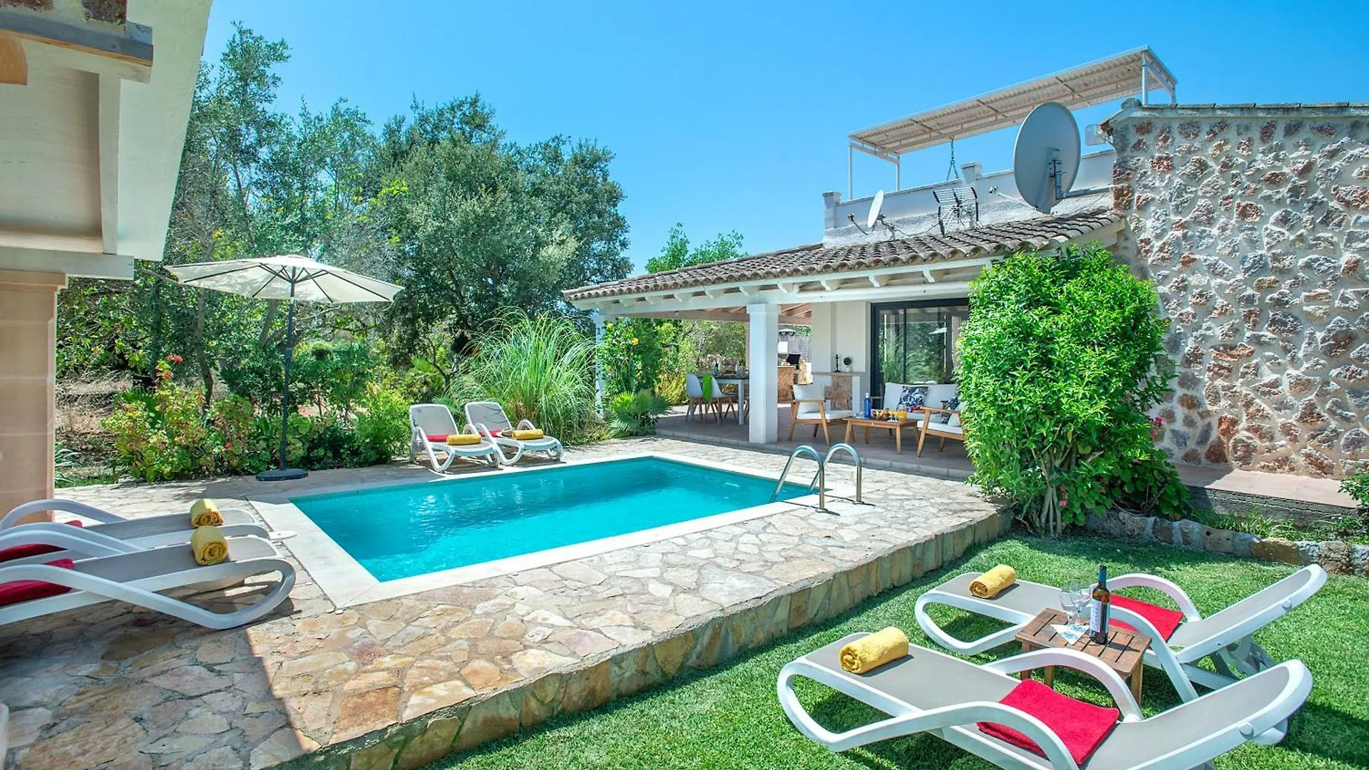 Owl Booking Villa Guacamayo - Vacation Paradise Pollença Spanien